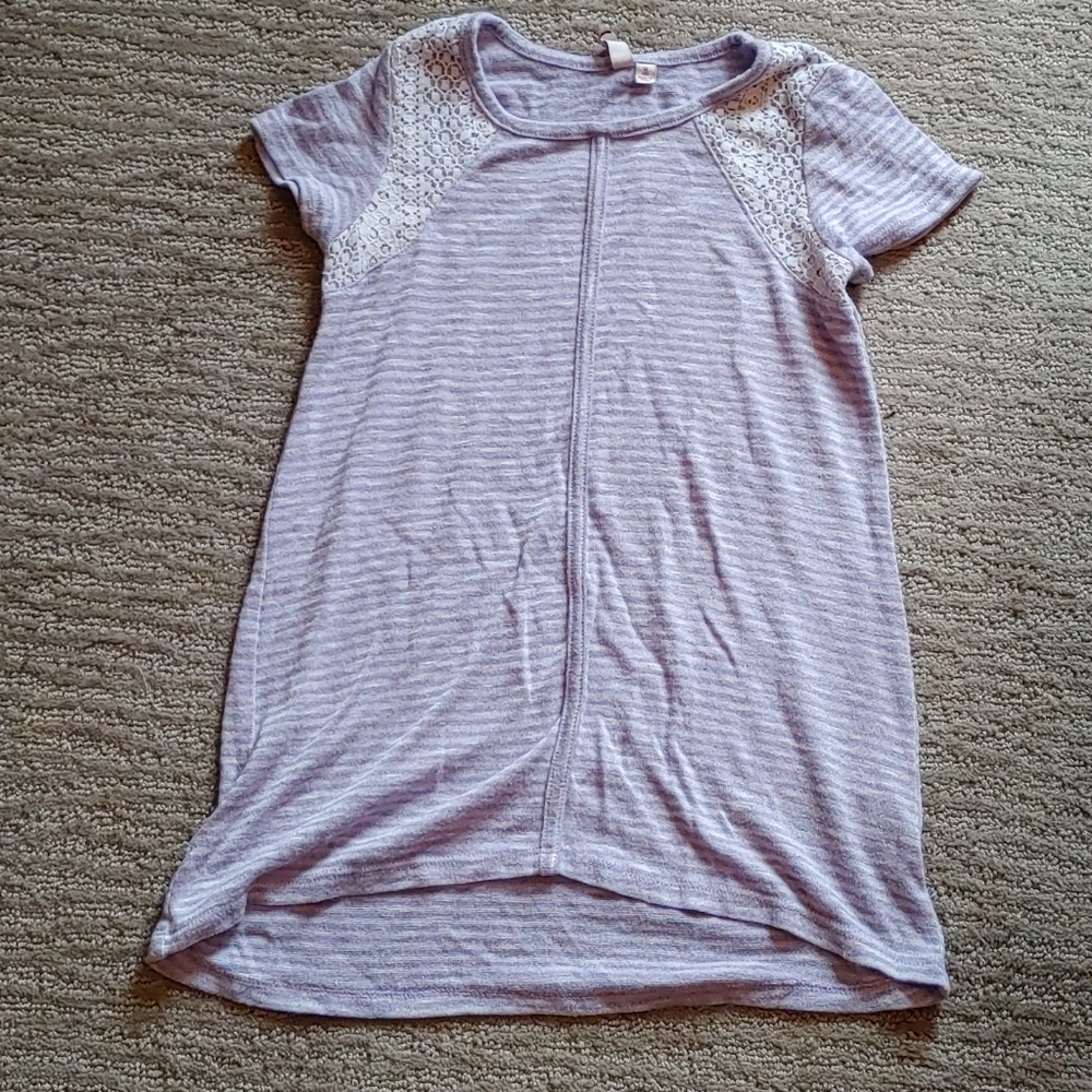 Purple and white stripe tunic.